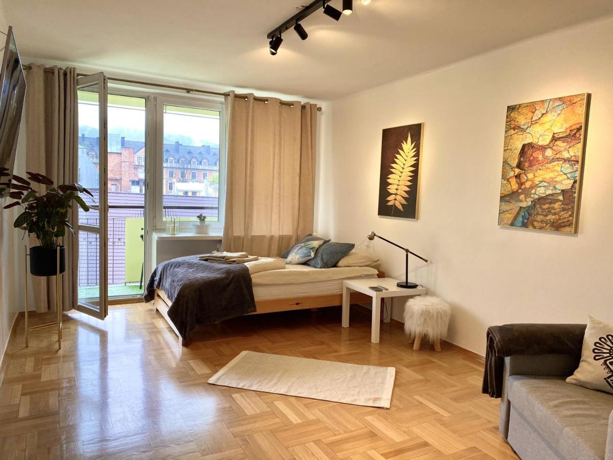 Uroczy Apartament 50 Metrow Od Krupowek, 2 Osobne Sypialnie Zakopane Luaran gambar