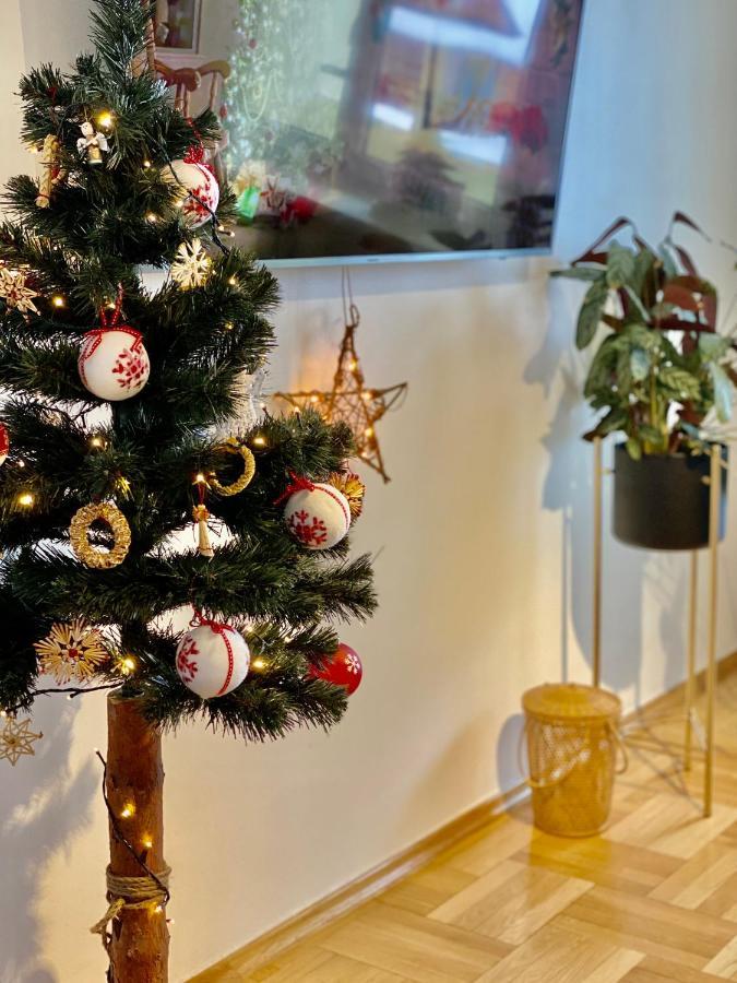 Uroczy Apartament 50 Metrow Od Krupowek, 2 Osobne Sypialnie Zakopane Luaran gambar